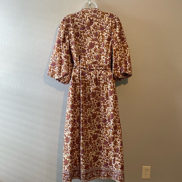 Love The Label Button-Front Puff-Sleeve Midi Dress - Picture 11 of 11